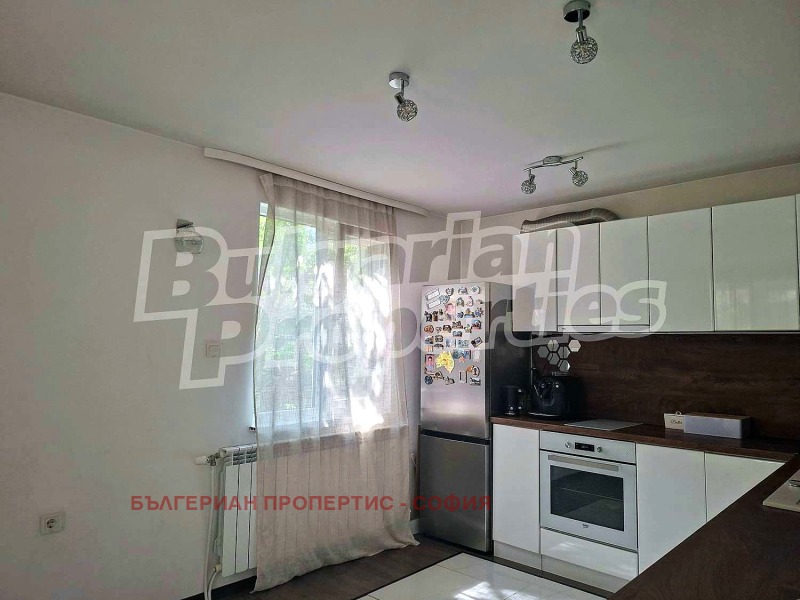 Till salu  Hus Sofia , Bojana , 240 kvm | 56748144 - bild [4]