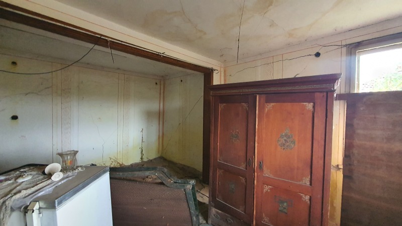 Продава КЪЩА, с. Градец, област Видин, снимка 10 - Къщи - 52734334