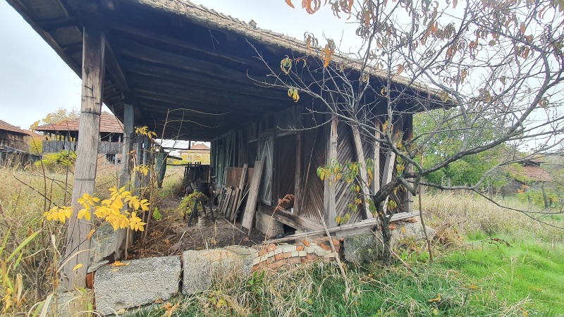 Продава КЪЩА, с. Градец, област Видин, снимка 11 - Къщи - 52734334