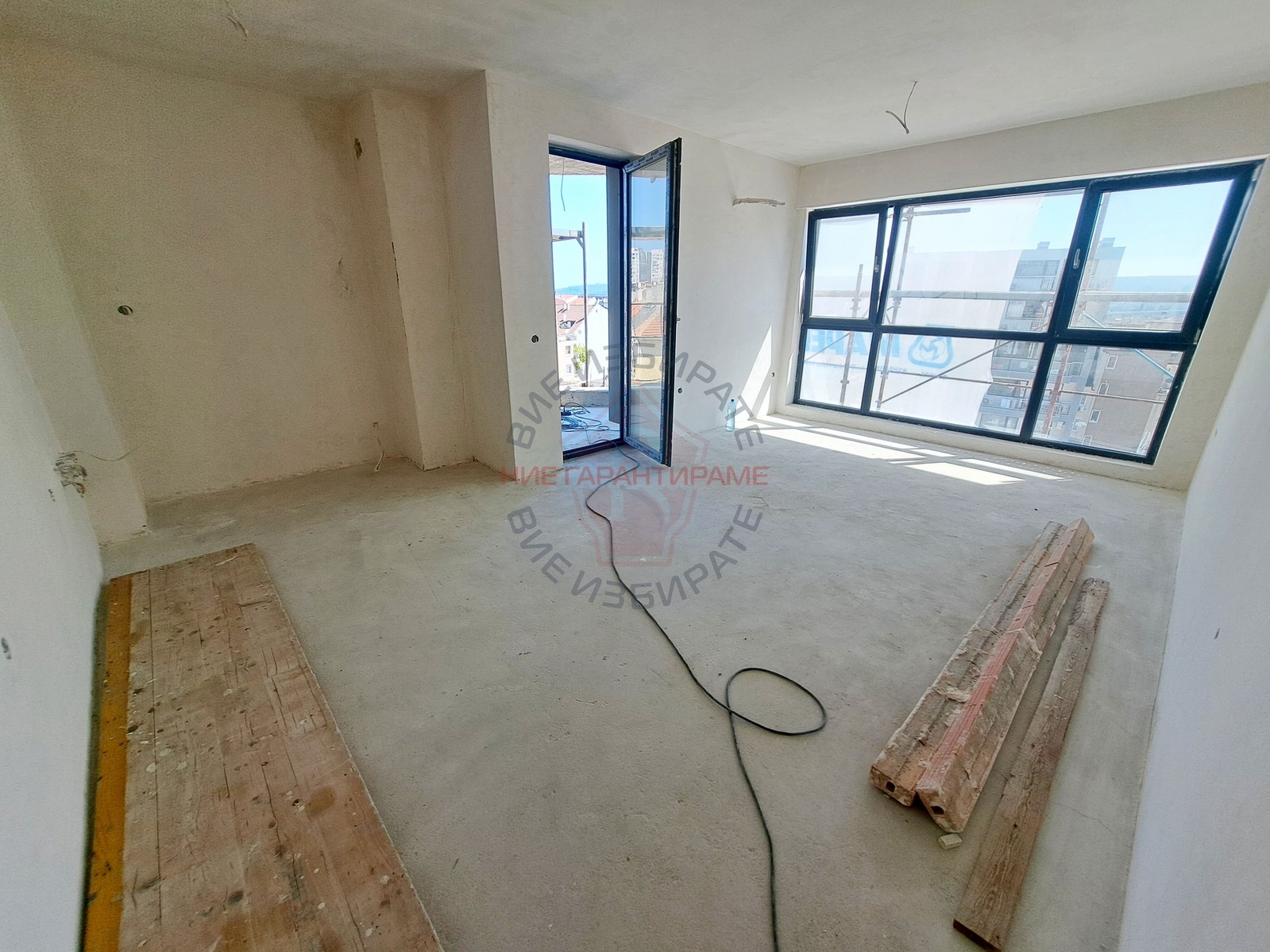Продава 2-СТАЕН, гр. Варна, Колхозен пазар, снимка 2 - Апартаменти - 51368438