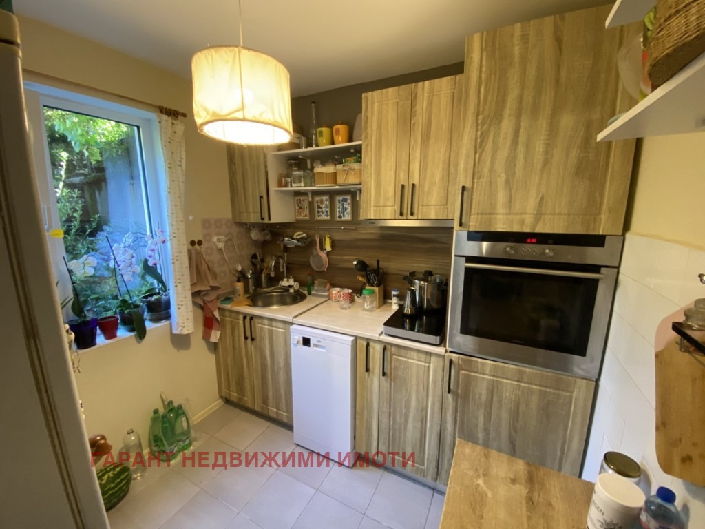 Продава ЕТАЖ ОТ КЪЩА, гр. Габрово, Център, снимка 4 - Етаж от къща - 55611720