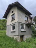 Продава КЪЩА, област София, с. Гинци • 12000 € • 98114353 — Holmes.bg