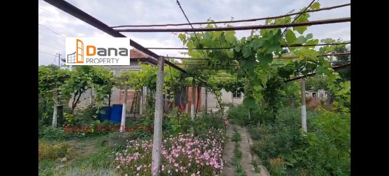Продава КЪЩА в област Добрич, с. Дропла - 105 кв.м / 29 999 € » 58 672.94 лв., ДАНА ПРОПЪРТИ