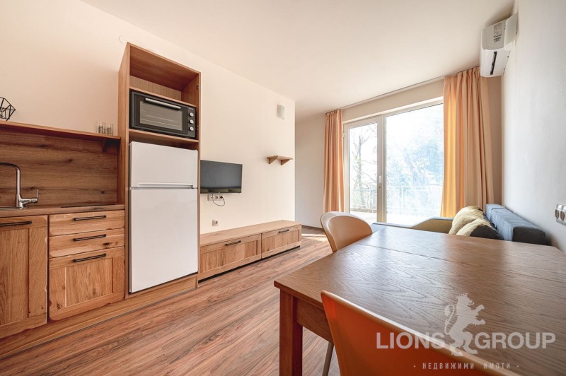 Till salu  1 sovrum Varna , m-t Alen mak , 103 kvm | 77663612 - bild [6]