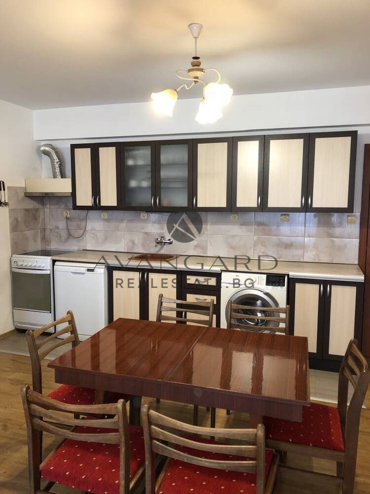 De vânzare  2 dormitoare Plovdiv , Ciuciuc Parij , 110 mp | 33736262 - imagine [4]