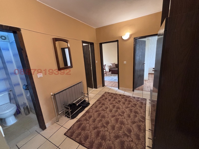 Продава МНОГОСТАЕН, гр. Мездра, област Враца