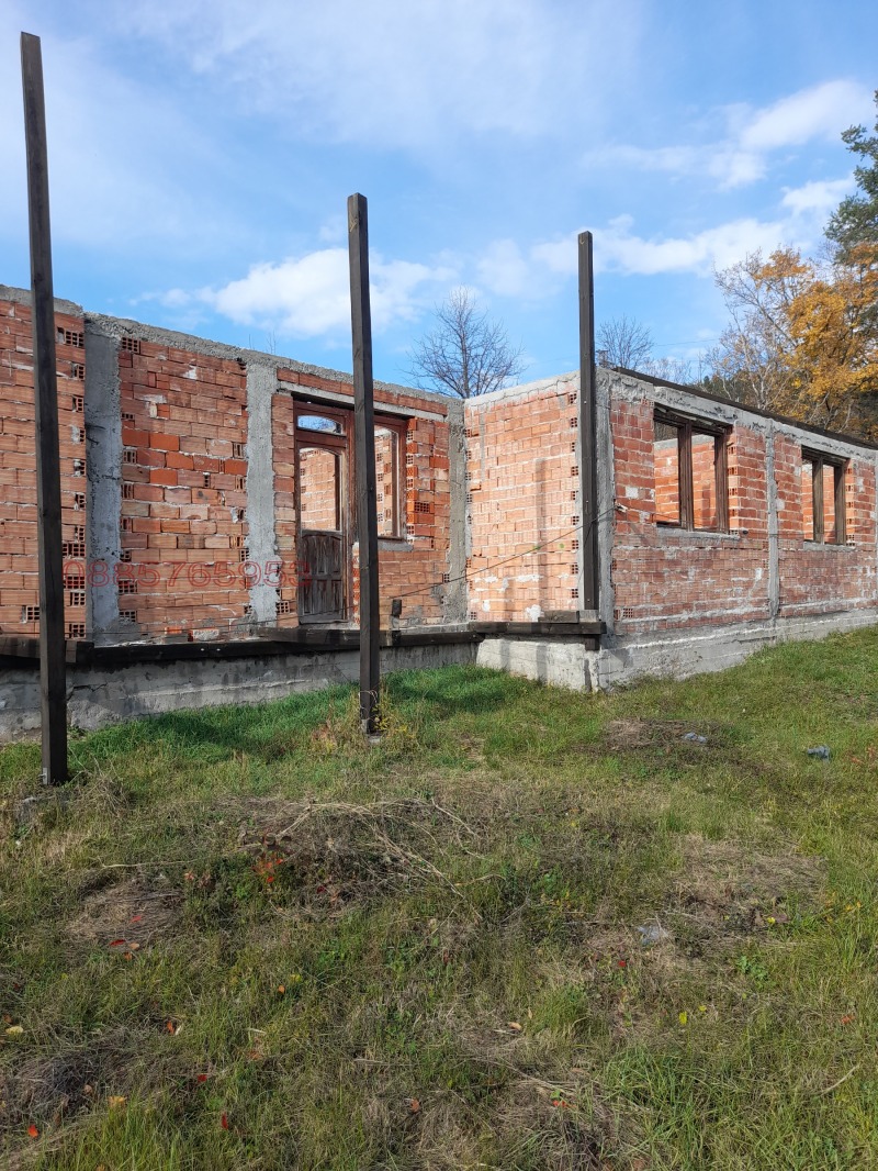 Продава КЪЩА, с. Светля, област Перник, снимка 3 - Къщи - 52783821