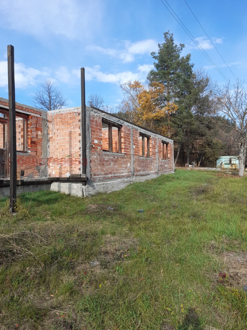 Продава КЪЩА, с. Светля, област Перник, снимка 4 - Къщи - 52783821