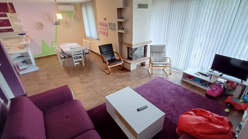 À venda  Casa Sofia , Tchepinci , 207 m² | 27016075