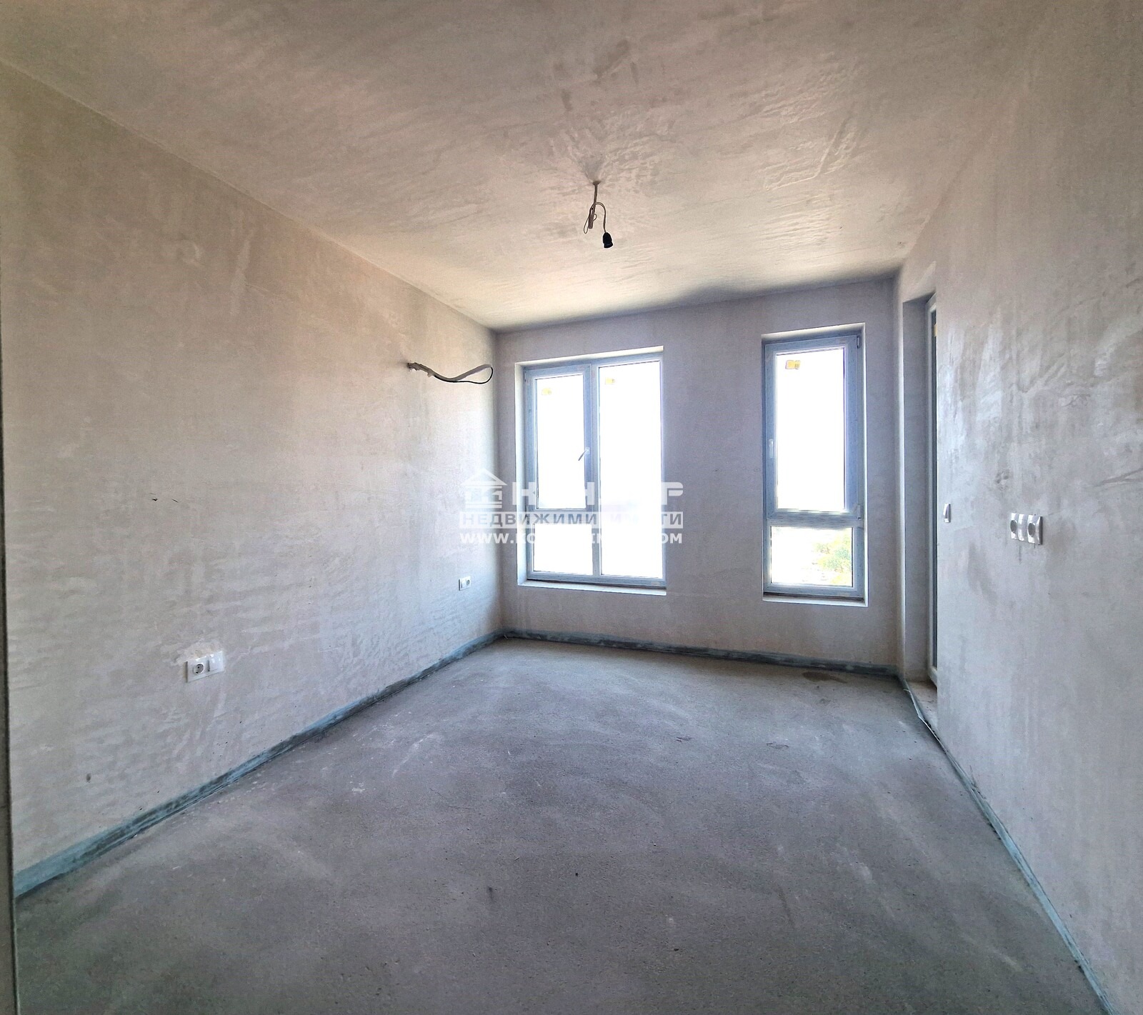 Продава 3-СТАЕН, гр. Пловдив, Тракия, снимка 2 - Апартаменти - 46430462
