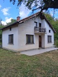 Продава КЪЩА, с. Добродан, област Ловеч, снимка 2
