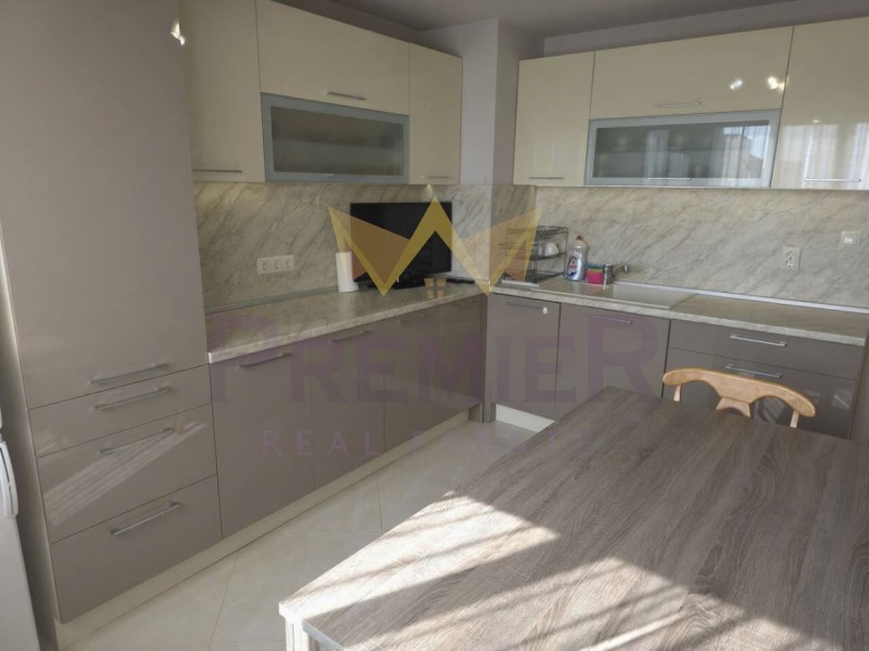 Продава МНОГОСТАЕН, гр. Бургас, Братя Миладинови, снимка 6 - Апартаменти - 53280923