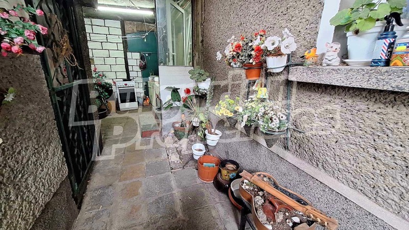 Продава КЪЩА, гр. Варна, Христо Ботев, снимка 8 - Къщи - 52209162