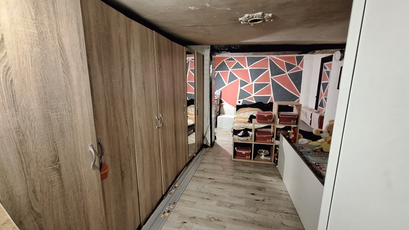 Продава КЪЩА, гр. Варна, Христо Ботев, снимка 6 - Къщи - 52209162