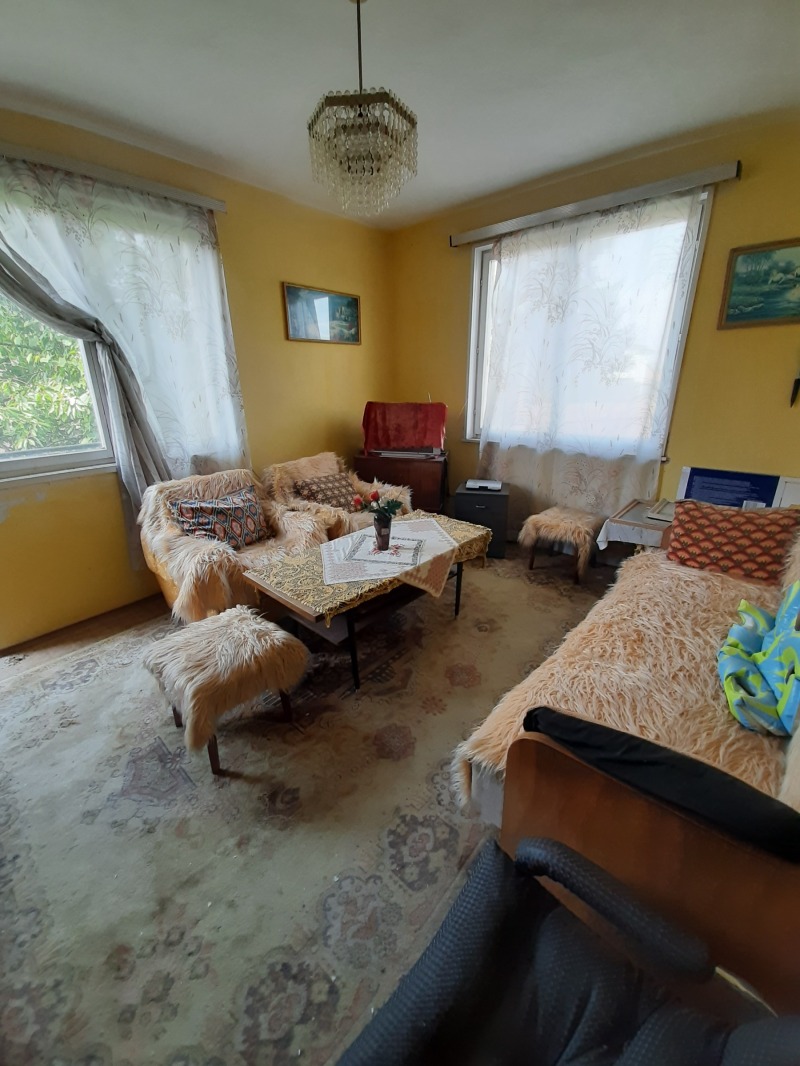 Продава КЪЩА, с. Хераково, област София област, снимка 4 - Къщи - 53002660