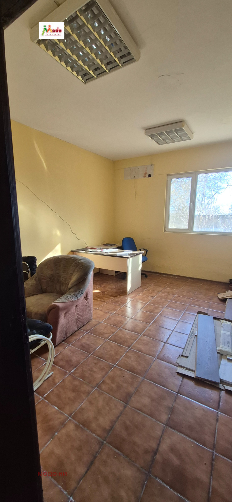 Продава ПРОМ. ПОМЕЩЕНИЕ, гр. Ихтиман, област София област, снимка 2 - Производствени сгради - 53142191