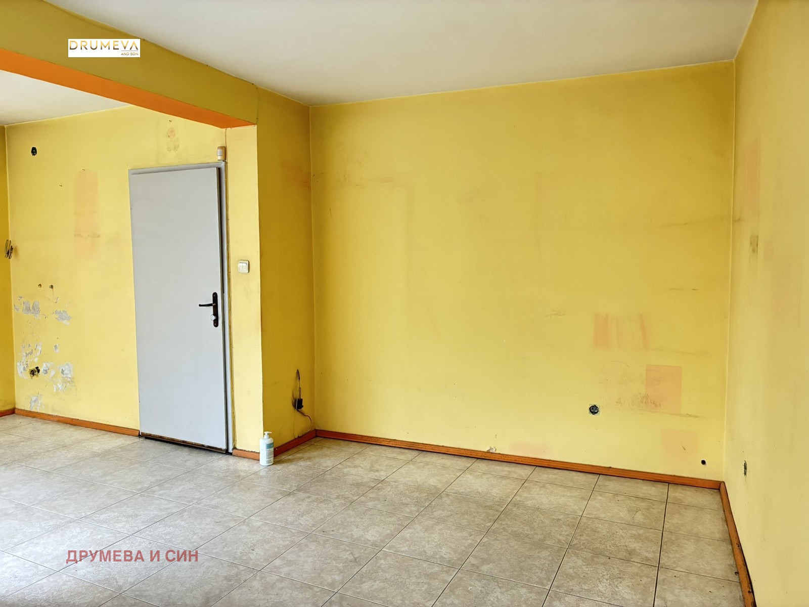 Продава 2-СТАЕН, гр. Варна, Център, снимка 3 - Апартаменти - 53647131