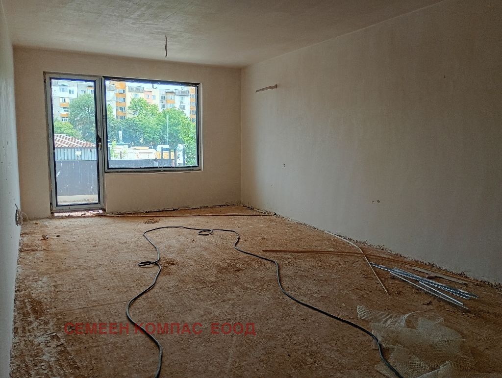 Продава 3-СТАЕН, гр. Пловдив, Христо Смирненски, снимка 2 - Апартаменти - 51283054