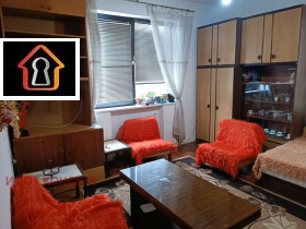 1 υπνοδωμάτιο ΤΣενταρ, Βρατσα