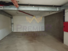 ГАРАЖ, ПАРКОМЯСТО, 200 m2