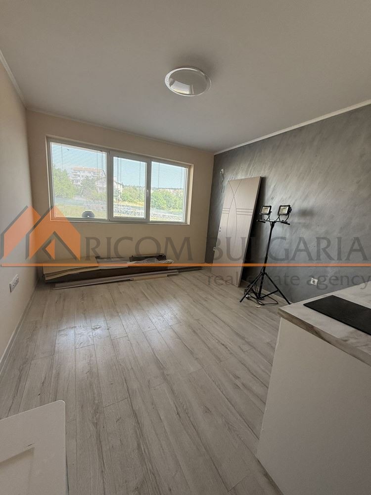 In vendita  Studio Varna , Vinitsa , 26 mq | 43042419