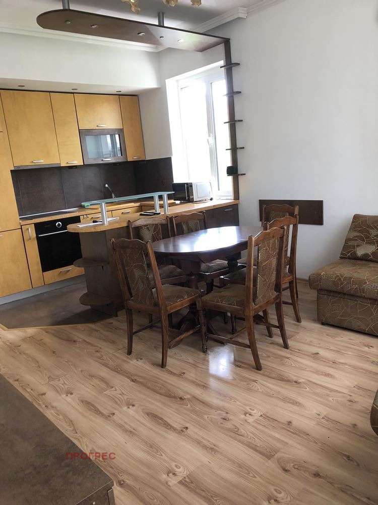 Na sprzedaż  2 sypialnie Plowdiw , Karszijaka , 96 mkw | 63072964 - obraz [3]