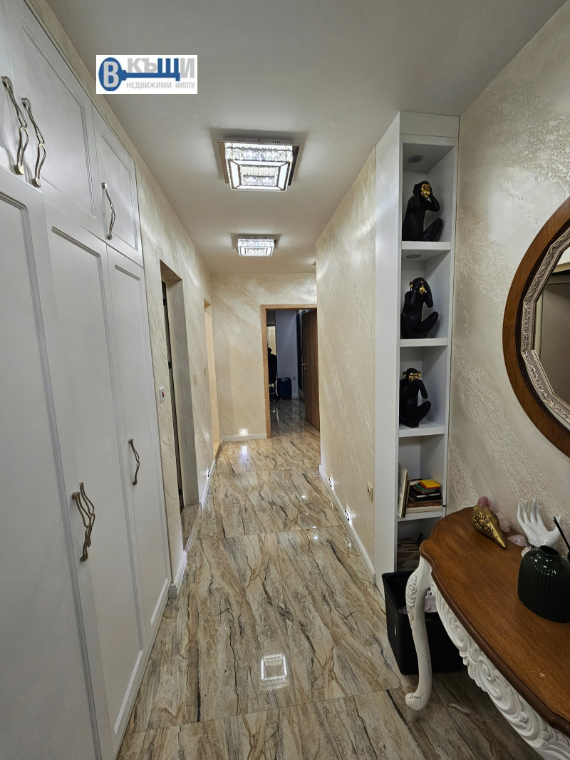 Продава 3-СТАЕН, гр. Велико Търново, Акация, снимка 3 - Апартаменти - 53005619