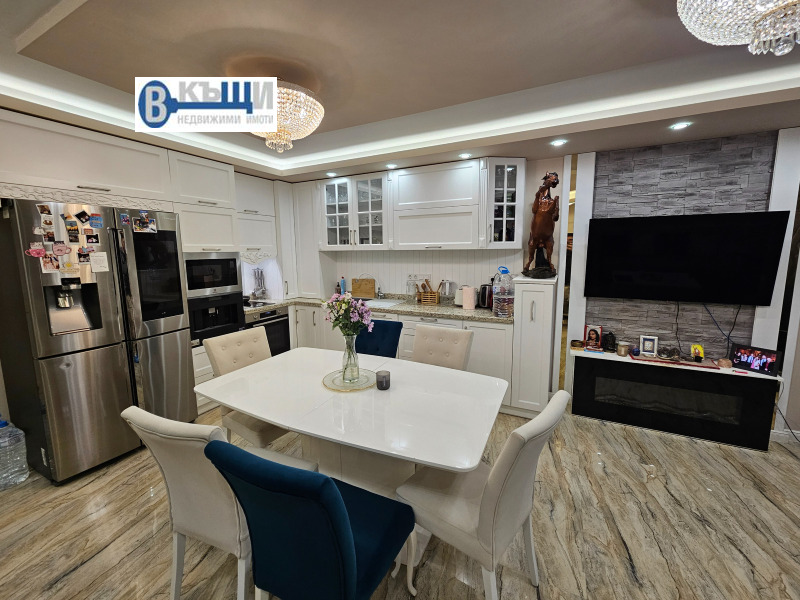 Продава 3-СТАЕН, гр. Велико Търново, Акация, снимка 2 - Апартаменти - 53005619