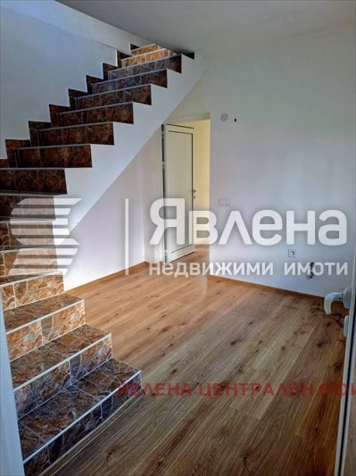 Продава КЪЩА, с. Доспей, област София област, снимка 8 - Къщи - 56228091