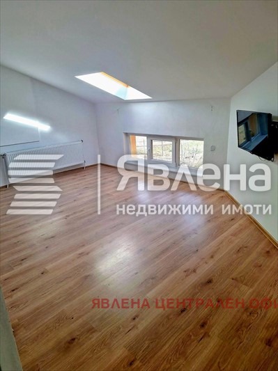 Продава КЪЩА, с. Доспей, област София област, снимка 5 - Къщи - 56228091
