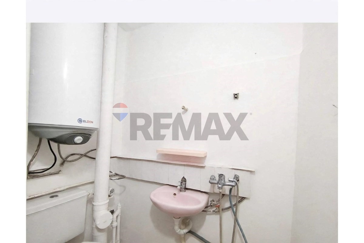 Продава 1-СТАЕН, гр. Шумен, Тракия, снимка 8 - Апартаменти - 56625902