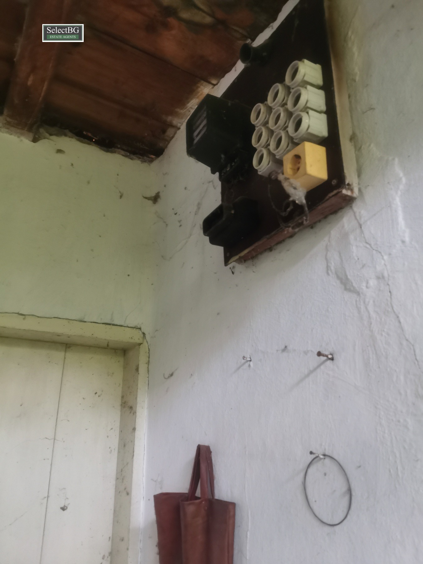 Продава КЪЩА, с. Вишовград, област Велико Търново, снимка 5 - Къщи - 55986415