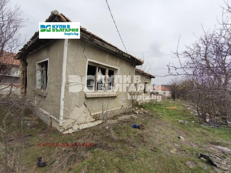 Продава КЪЩА в област Варна, гр. Вълчи дол - 100 кв.м / 25 000 € » 48 895.75 лв., КУПИ В БЪЛГАРИЯ