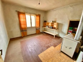 House Burya, region Gabrovo 11