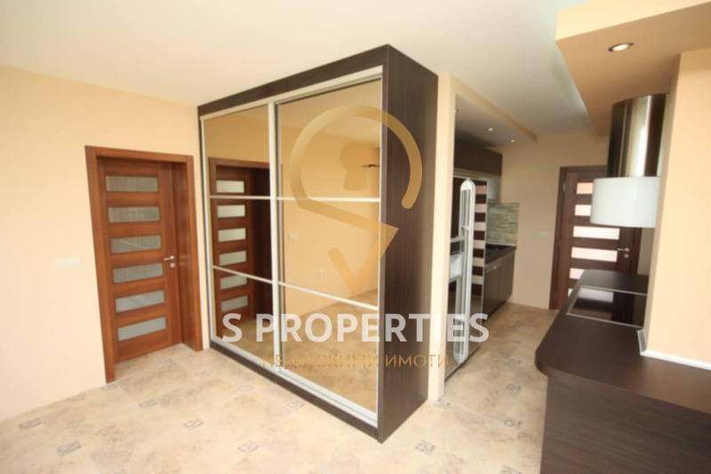In vendita  1 camera da letto regione Dobrič , Rogachevo , 83 mq | 17544335 - Immagine [3]
