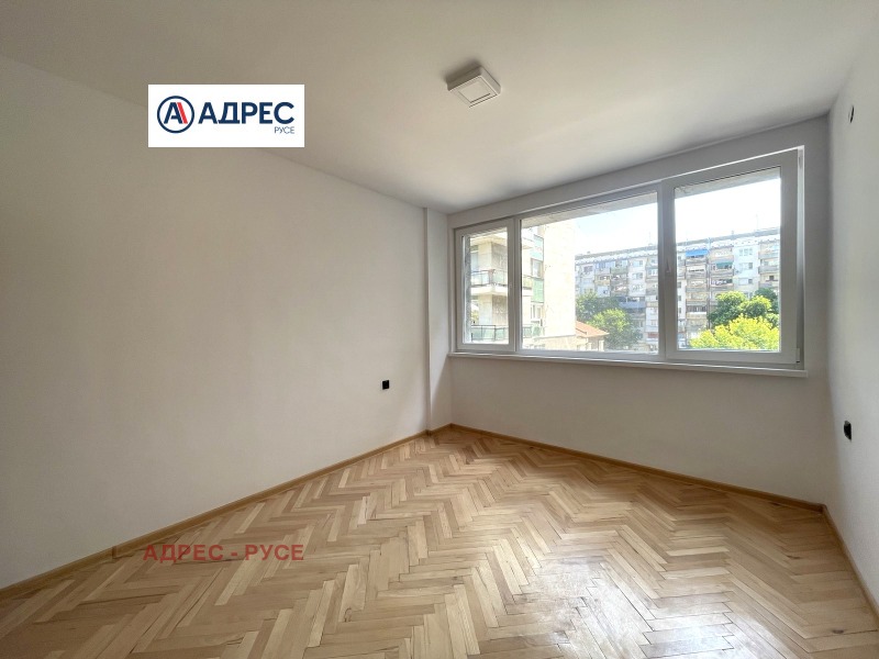 Продава  3-стаен град Русе , Широк център , 98 кв.м | 74791879 - изображение [4]