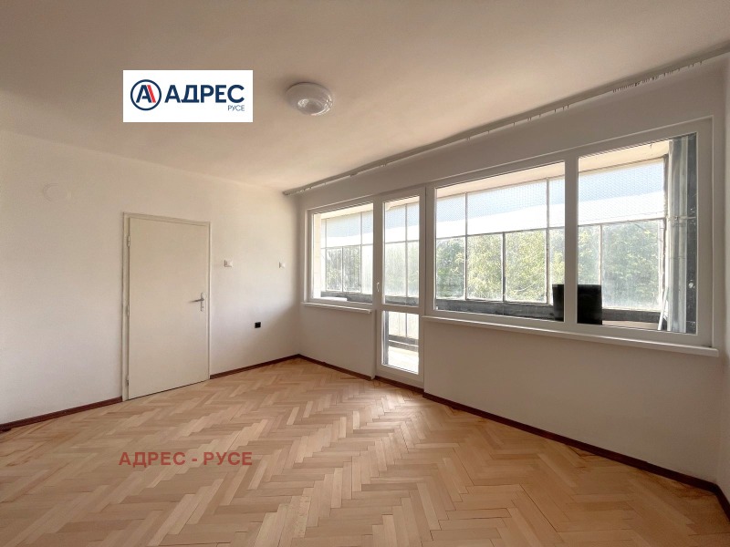 Продава  3-стаен град Русе , Широк център , 98 кв.м | 74791879 - изображение [2]