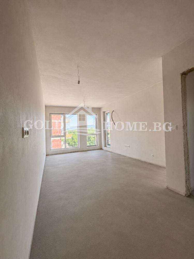 Продава 3-СТАЕН, гр. Пловдив, Остромила, снимка 2 - Апартаменти - 54917133
