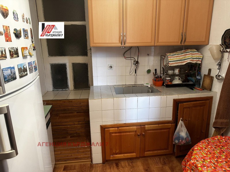 Продава  Къща град Кърджали , Байкал , 507 кв.м | 93697749 - изображение [11]