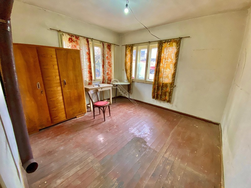 Till salu  Hus region Gabrovo , Burja , 135 kvm | 20919492 - bild [7]