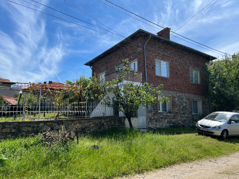 Продава КЪЩА, гр. Сандански, област Благоевград, снимка 2 - Къщи - 52781035