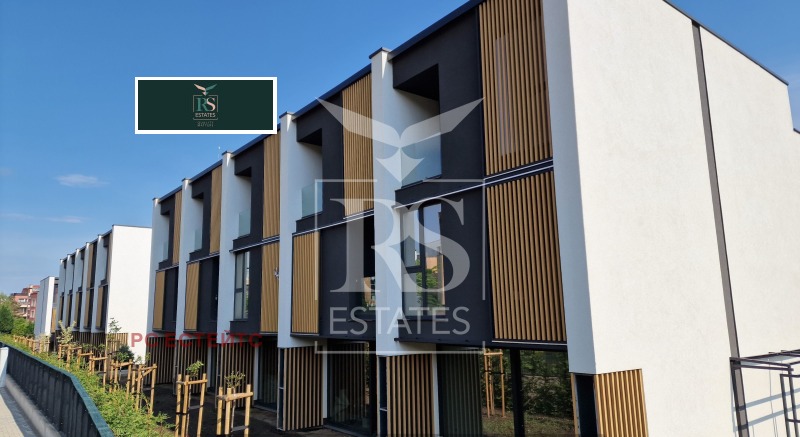 Eladó  Ház Sofia , Bojana , 200 négyzetméter | 83157279 - kép [2]
