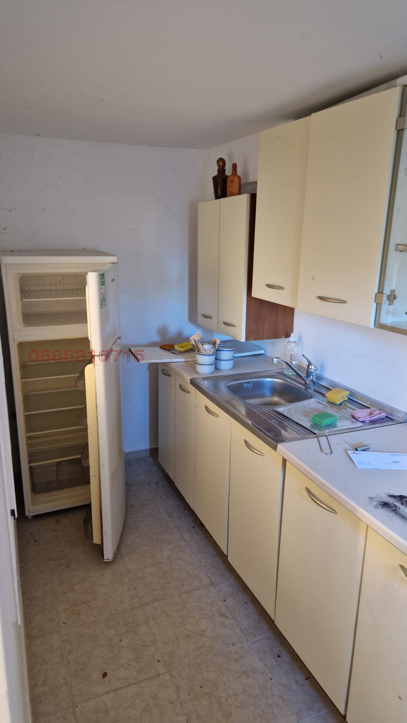 Продава КЪЩА, с. Планиница, област Перник, снимка 8 - Къщи - 52822600