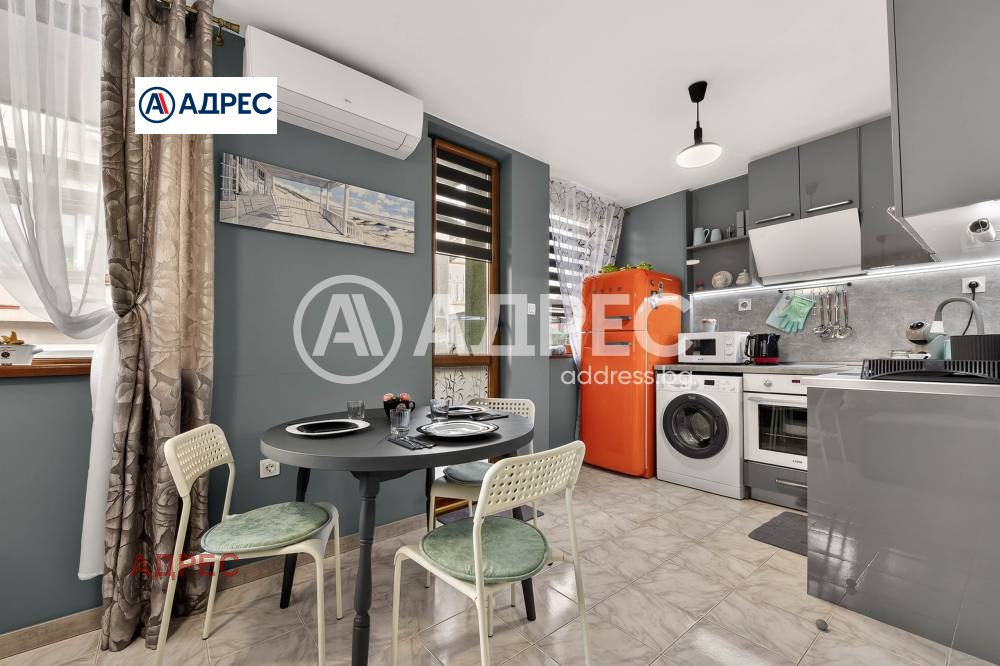 Продава МНОГОСТАЕН, гр. Варна, Център, снимка 8 - Апартаменти - 53766456