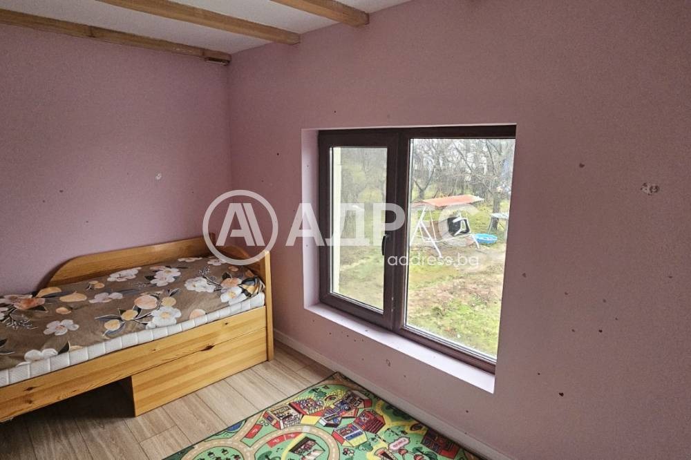 Продава КЪЩА, с. Вакарел, област София област, снимка 2 - Къщи - 53603042