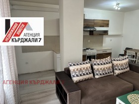 2-стаен град Кърджали, Възрожденци 4