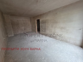 Продава 2-стаен