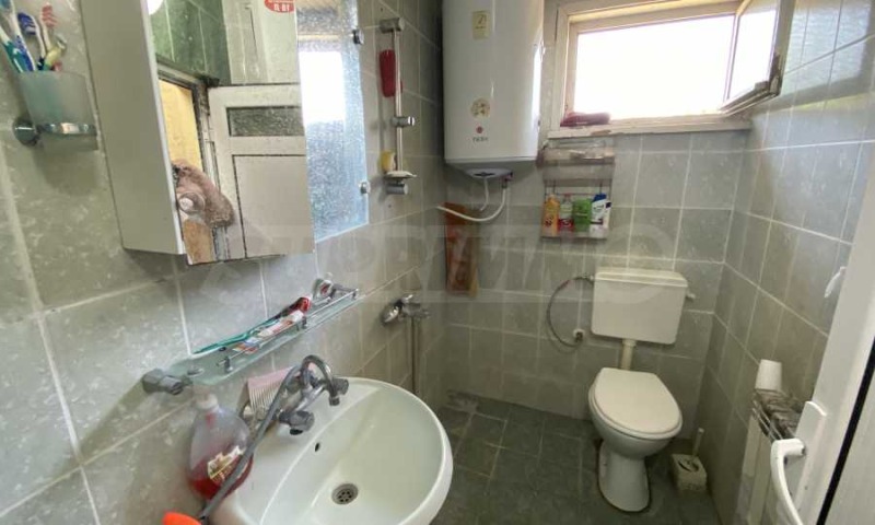 Продава  Къща област Видин , с. Покрайна , 240 кв.м | 29231222 - изображение [13]