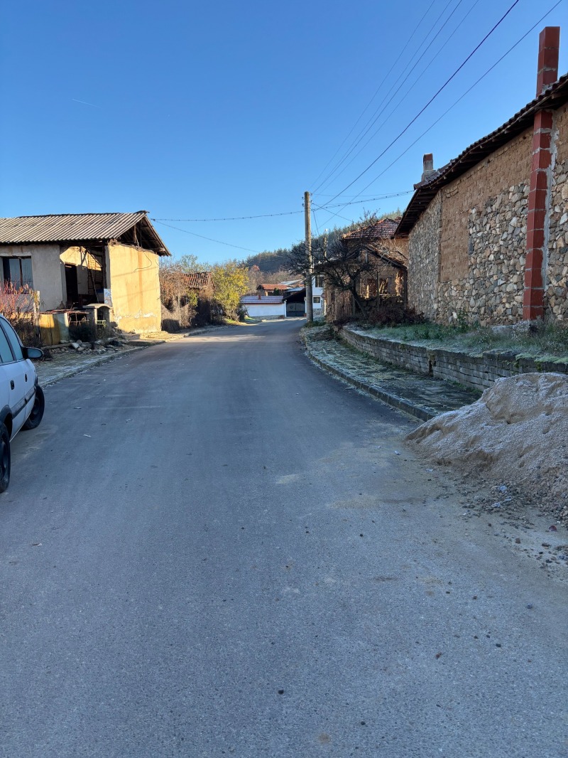 Продава КЪЩА, с. Пролом, област Пловдив, снимка 10 - Къщи - 52813996