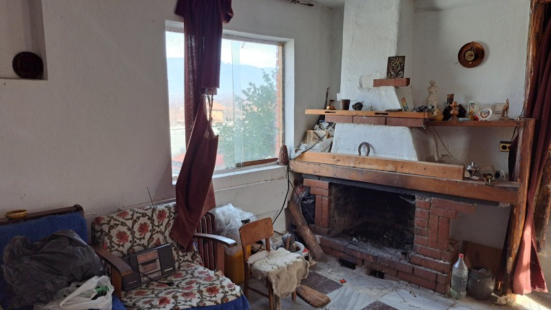 Продава КЪЩА, с. Пролом, област Пловдив, снимка 5 - Къщи - 52813996